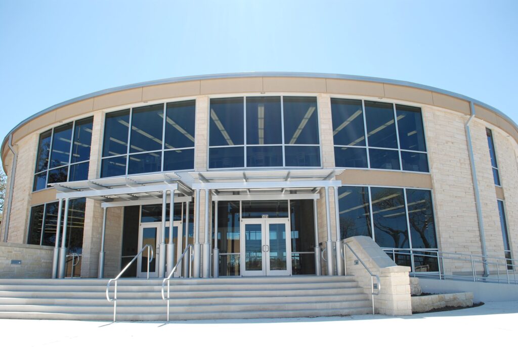 Kerrville public library supporting early literacy daycare Kerrville community learning